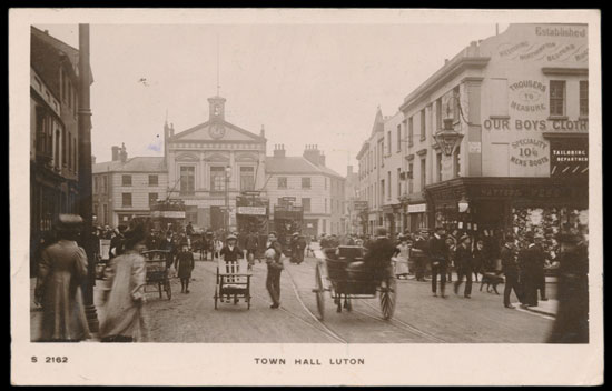 Warwick and Warwick Postcards Auction Report 15th May 2019