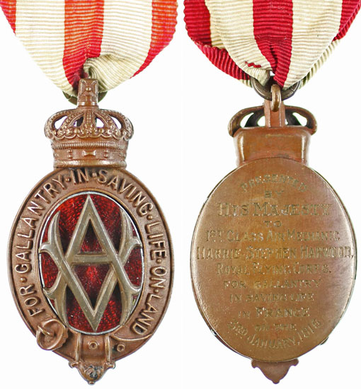 Rare WW1 RFC Albert Medal in 20th February Medal Auction