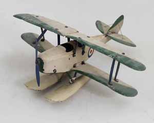 Warwick and Warwick Die Cast, Model Soldiers and Toys Auction Report 19th May 2021